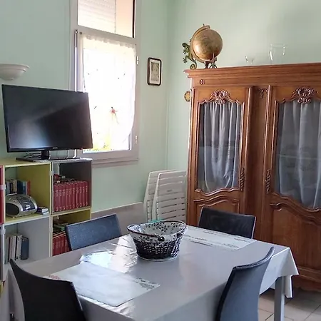 شقة Cosy Avec Vue Sur La Mer A Sur Mer 30 M² *